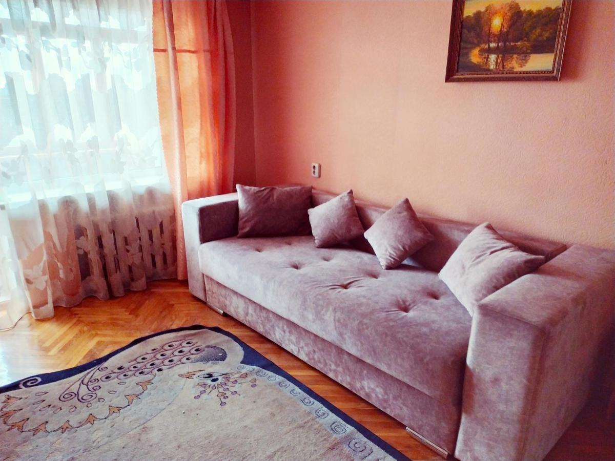 Apartment On Oktyabrskaya 105 Бобруйск Екстериор снимка